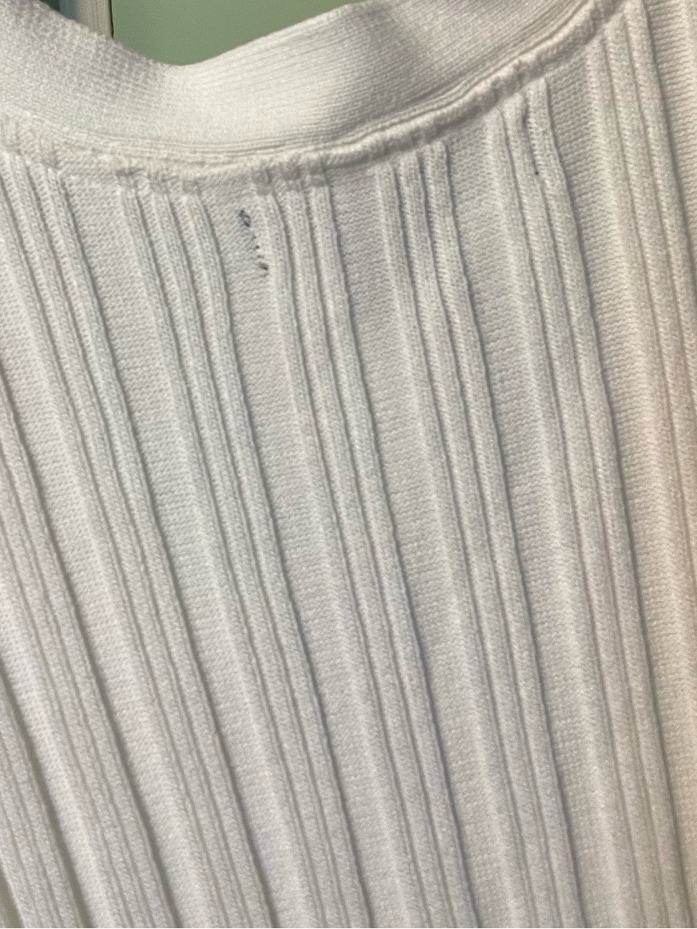 Tahari ribbed knit texture with gold button details midi dress. Size large GUC - Picture 6 of 6